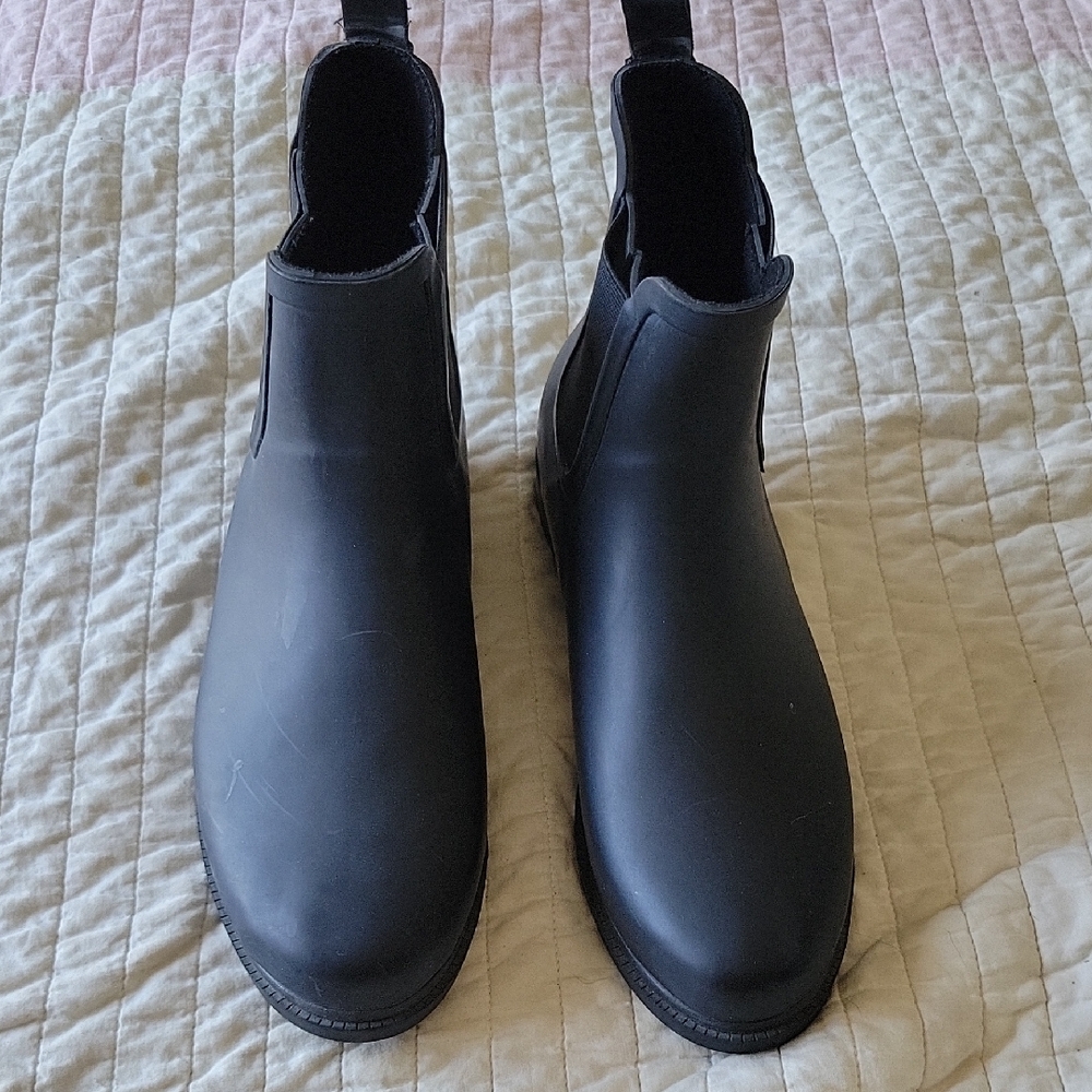 J. Crew Black Rubber Chelsea Rain Boots 9